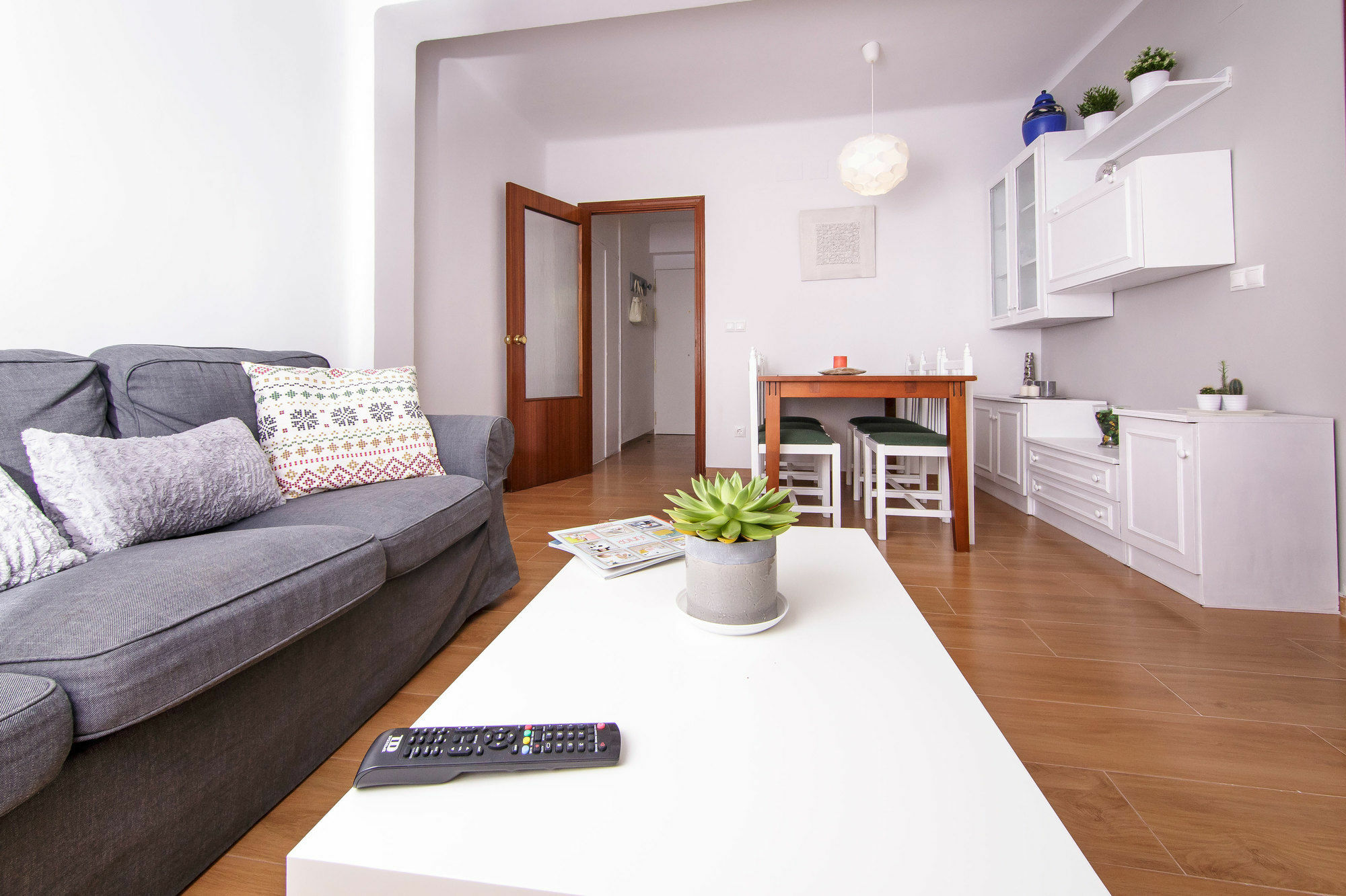 Sea & Wave Don Cristian Apartment Малага Екстериор снимка