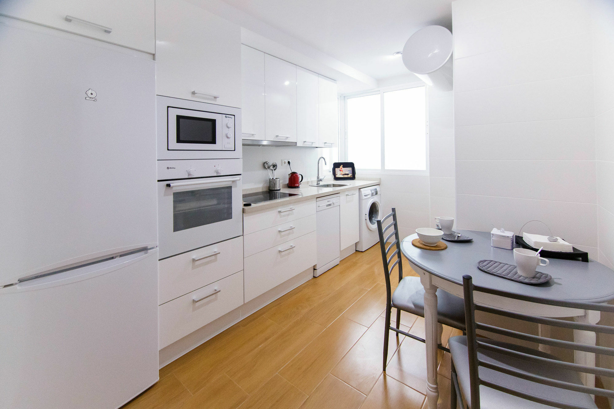 Sea & Wave Don Cristian Apartment Малага Екстериор снимка